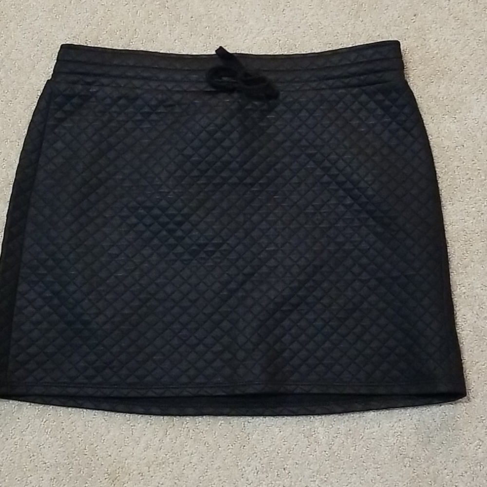 3 for $30 fabletics black mini skirt. Nwot